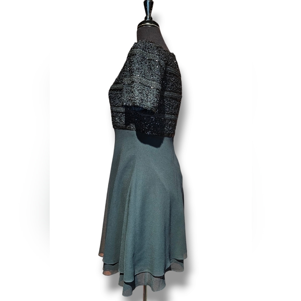 Beaded chiffon dress - Picture 5 of 9